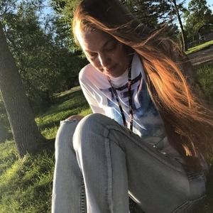 Meet your Posher, Mel